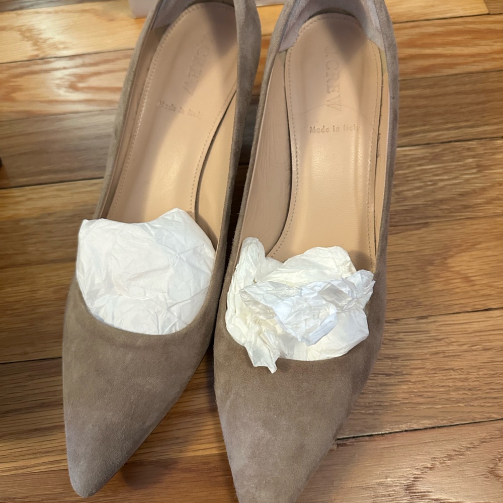 EUC Jcrew Dulci Kitten Heel suede in Kraft Brown 8.5 Non smoking home.